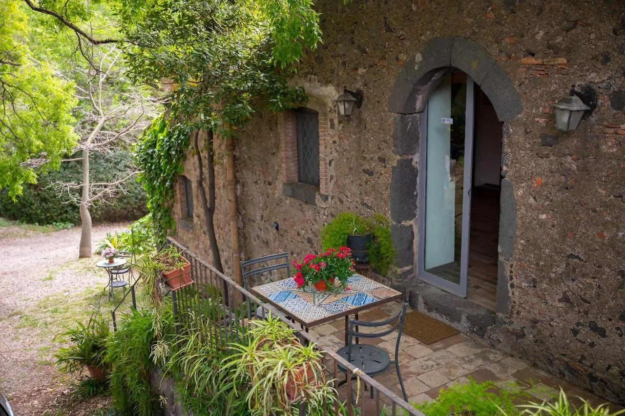 Etna Botanic Garden Apartment Mascalucia