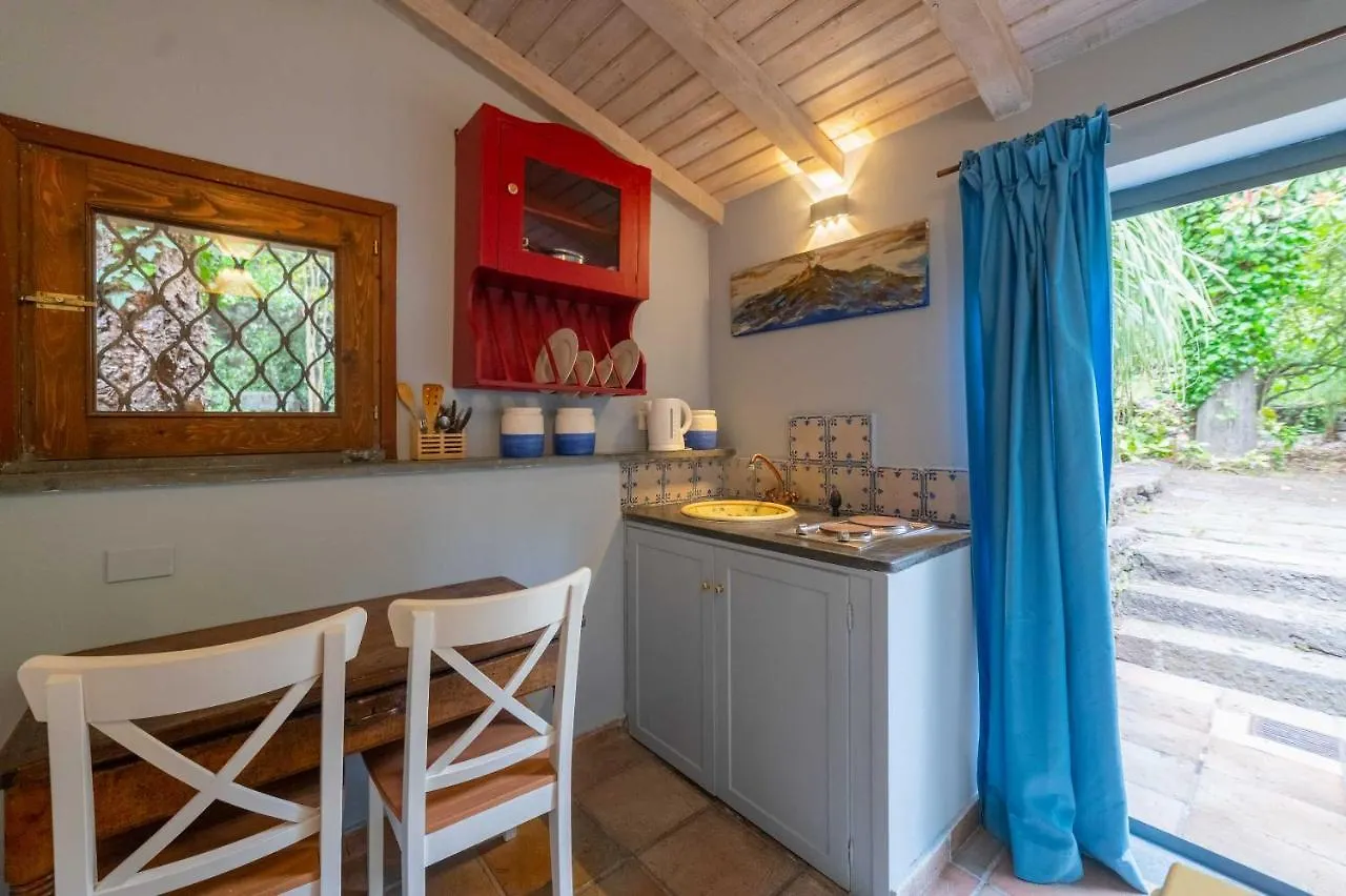 Etna Botanic Garden Apartment Mascalucia 0*,  Italy