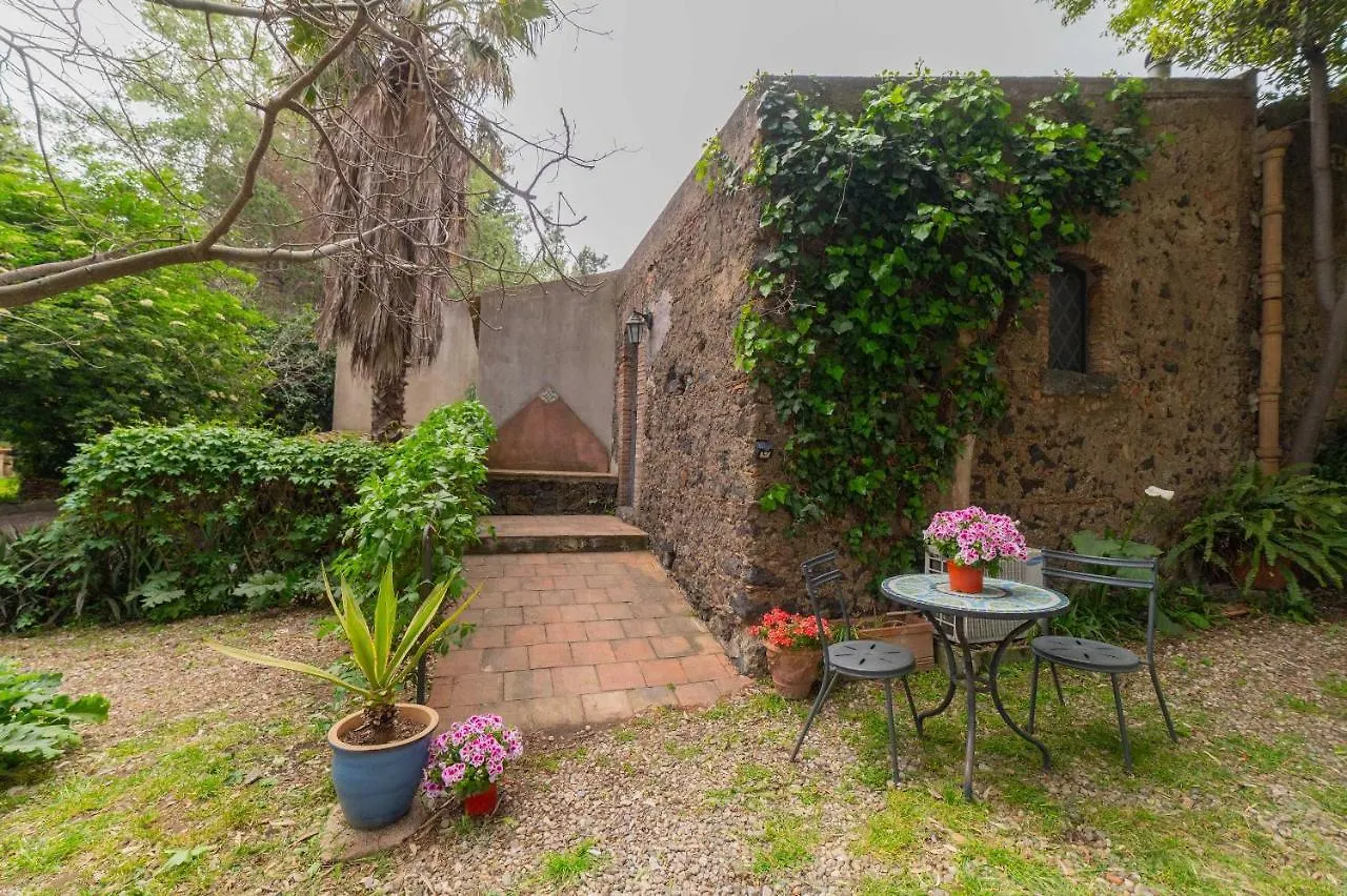 Etna Botanic Garden Apartment Mascalucia